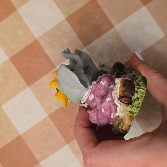 Lover Elephants Figurine - Picture 6 of 6